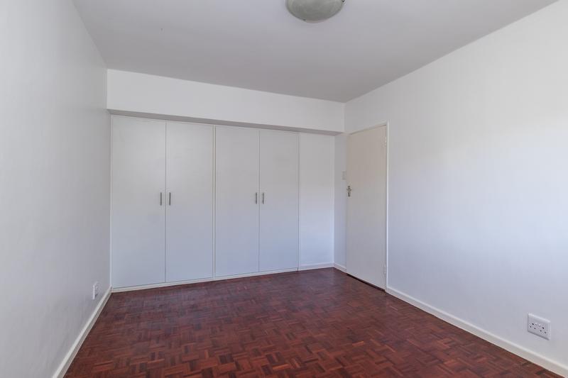 To Let 2 Bedroom Property for Rent in Wynberg Upper Western Cape